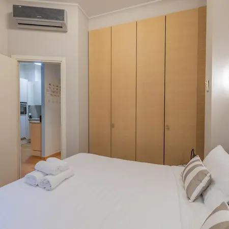 Cenacolo, Corso Magenta, Milan's Historic Center Milão