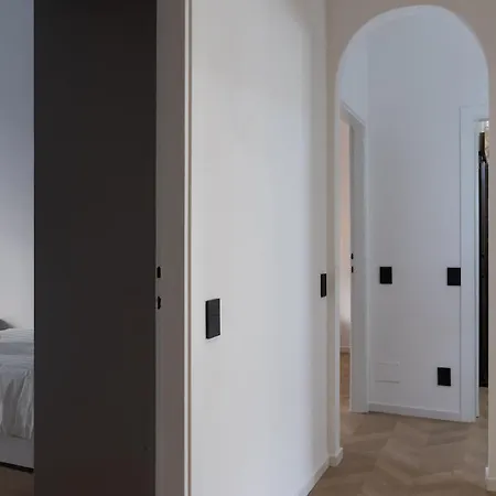 M11 Isola Apt, M3 Duomo Centrale Trilocale Con Due Bagni, Wifi E Ac מילאנו