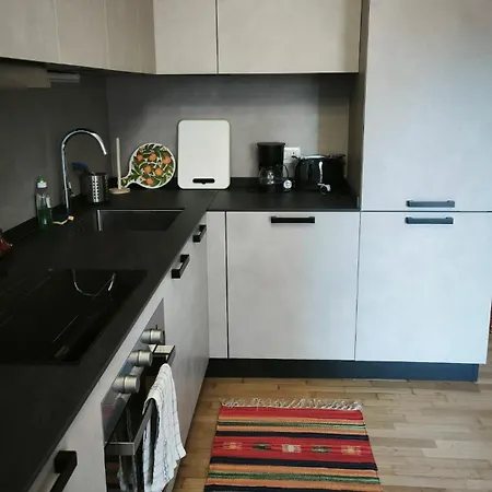 Zensiro Apartmán Milán