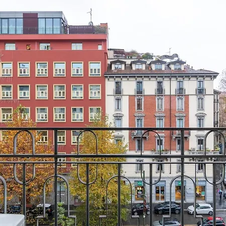 Sempione 102 Excl 2bdr With 2 Balconies Near M5 Apartment Milan