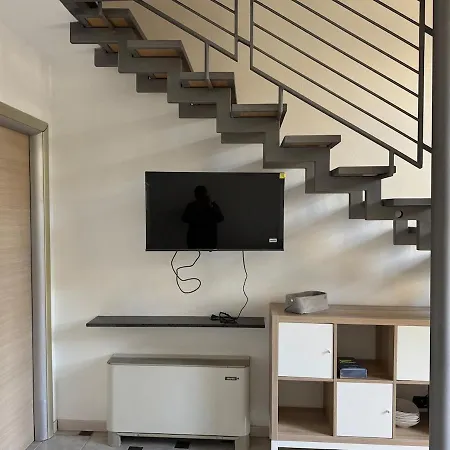 Brand New Loft In Town Near Fondazione Prada Apartmán