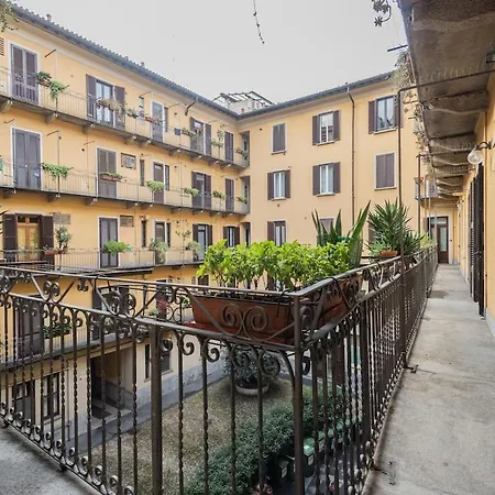 Apartment Living Corso Sempione Milan