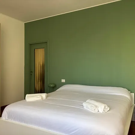 Casa Gi Navigli Milan