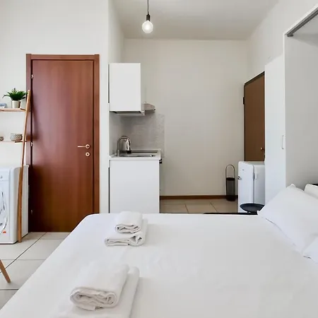 Italianway Easy - Gallura 9 * Milan