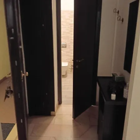 Meda 6 Sub 831 Apartment *