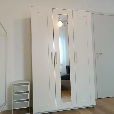 Designed Overlooking San Siro Apartmán