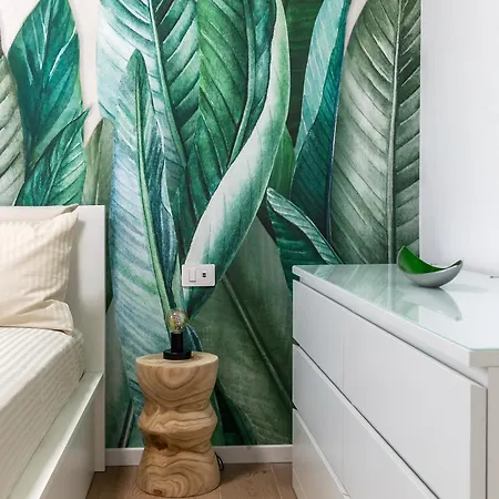 Urban Jungle M3 Duomo 12 Min *