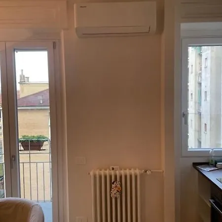 Brand-new Next To San-siro 公寓