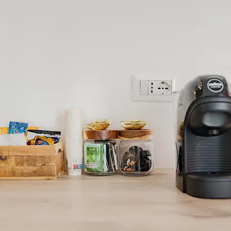 Apartment Modern One-bedroom With Terrace - Naviglio Martesana *