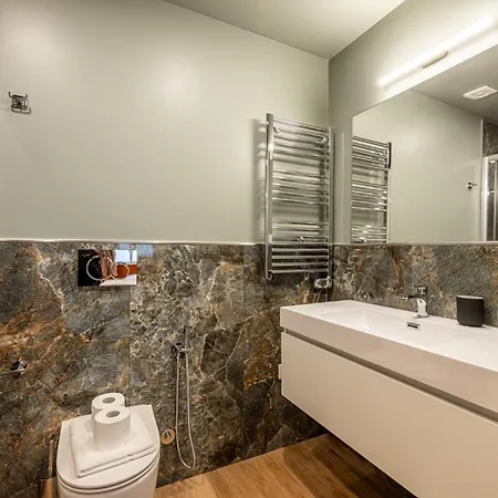 Casa Delle Grazie - Caradosso 15 Apartamento