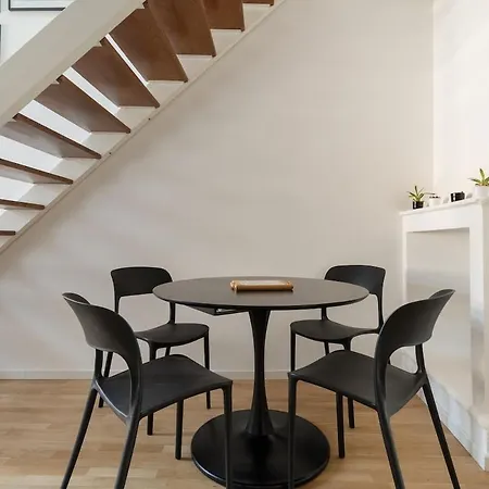 Navigli - Montevideo - Bilocale Su Due Piani 밀라노