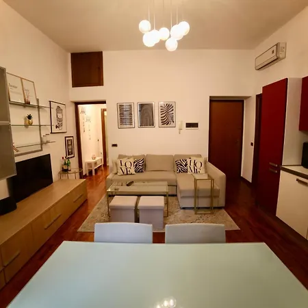 Bocconi Comfort Lägenhet *