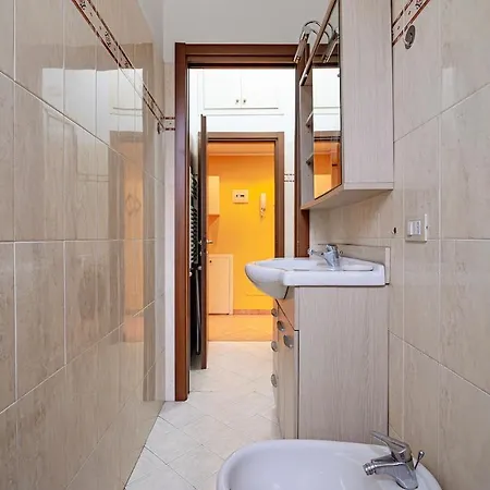 아파트 Elegant Certosa - 5 Minutes From The Duomo *