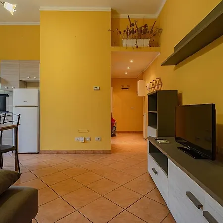 Elegant Certosa - 5 Minutes From The Duomo 밀라노