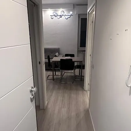 Superstudio - Station Apartment