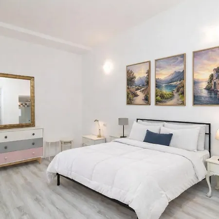 アパート In The Heart Of Charm And Comfort On The Navigli ミラノ