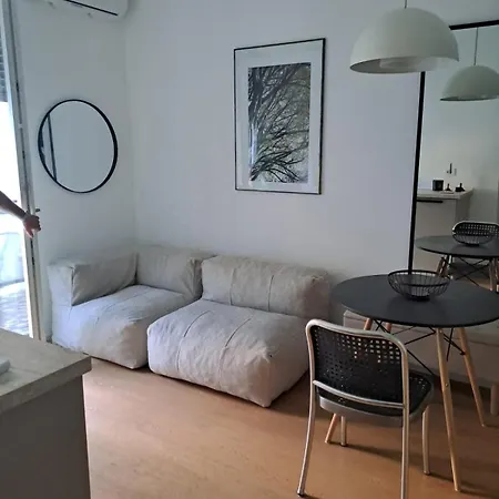 La Meneghina - The Urban Nest *