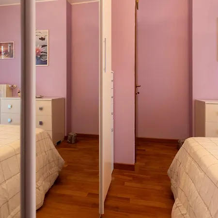 Smart - Near Navigli & Iulm Милан