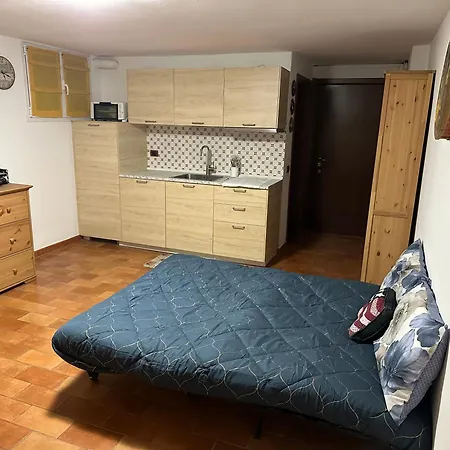 アパート La Piccola Dimora In Di Costanza E Marco ミラノ