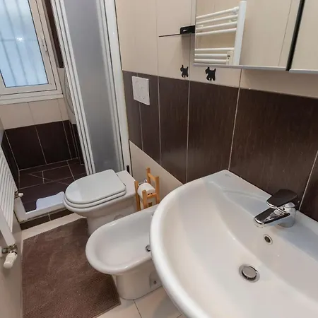 Lägenhet Comfortable Two-room Porta Romana M3 Milano