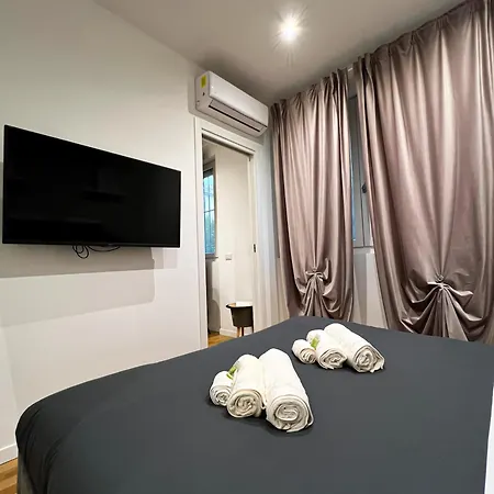 Luminoso Loft Navigli - Nel Cuore Di - Metrom2 - Wi-fi - Armadio شقة ميلان