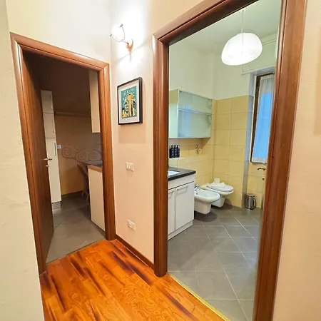 Titolivio Wood - Lägenhet