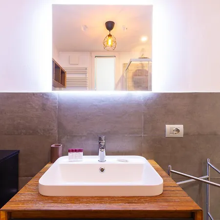 I-host - Ticinese 107 Apartamento Milán