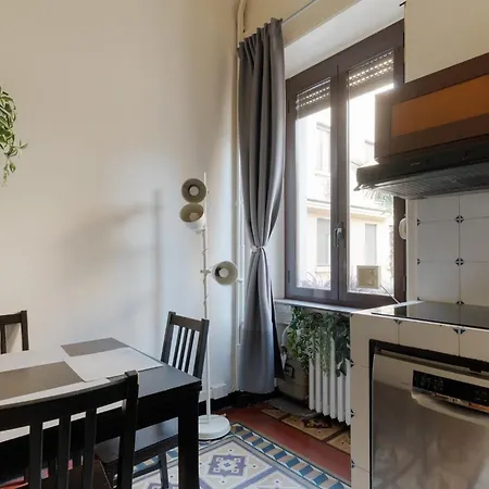 Guesthost - Porta Romana Lovely *