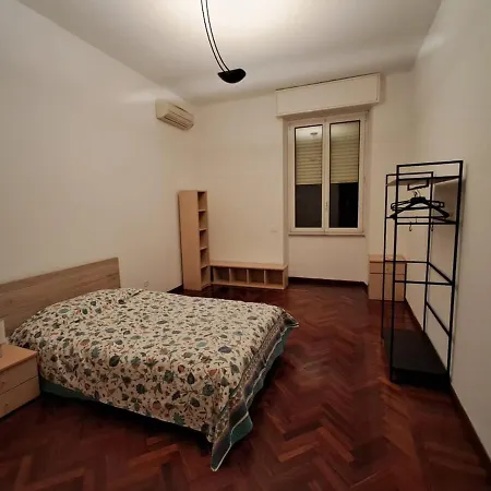 Brera Elegant - Via San Marco View Apartamento Milão