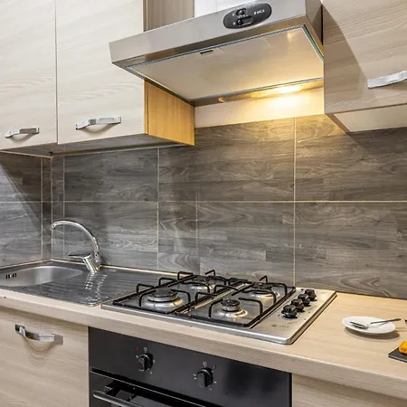 Dergano Bilocale Luminoso Vicino Metro M3 * 밀라노