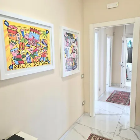 Arrivasti Stays, Spacious In Centre Милан