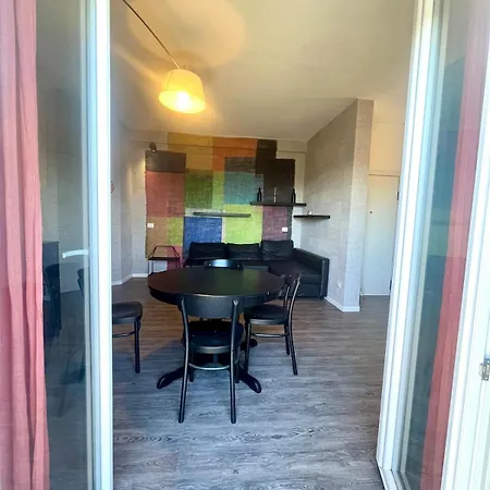 Grazioso Zona Mecenate - S.giulia Apartmán Milán
