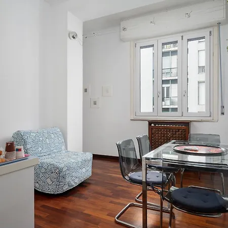 Nuovo - Stazione 50m - 3 Posti Letto *