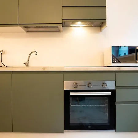 Oxart - Design A Due Passi Da Loreto Mailand