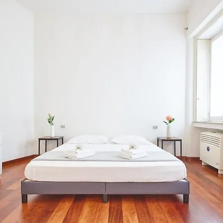 Porta Nuova Luxury 8 Minutes From The Duomo, With Ac And Wifi Apartmán *