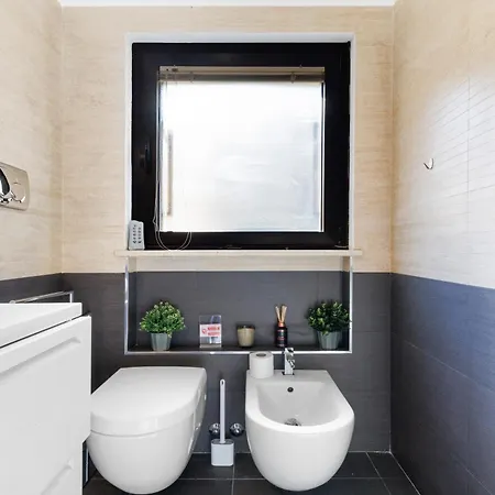 5 Min Walk To M1 Metro - Private - Citylife