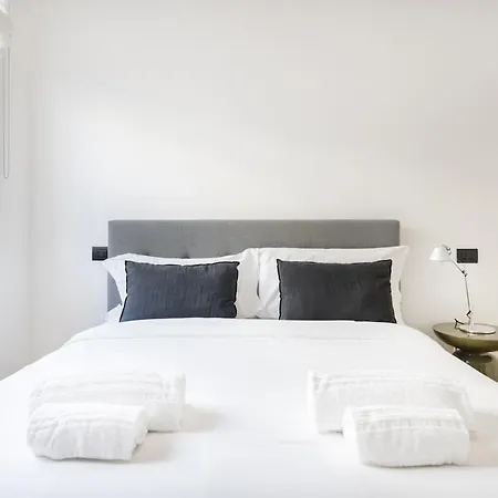 Apartment Easylife - - Modrone 6 - Duomo