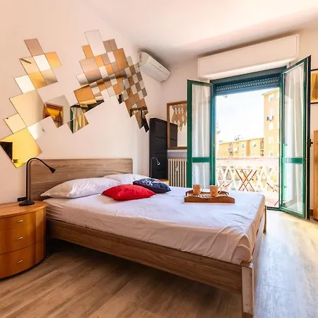 Host4u - The House Of The Rising Sun, In Milano