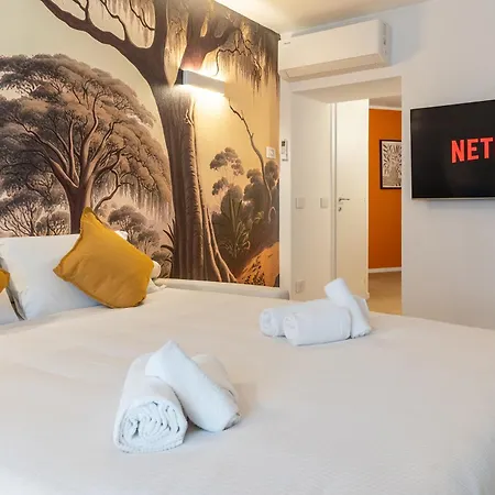 Charming Brera - Two Bathrooms מילאנו