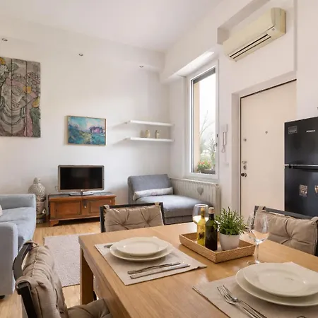 Apartment Private Parking - Stylish Navigli Loft