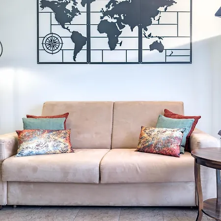 Mico - City Life Stylish Apartment Con Terrazza, Gym E Metro 公寓 *