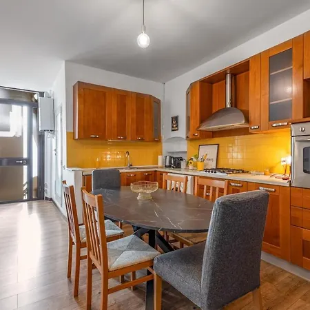 Lejlighed Via Torino Heart -apartment In The Heart Of *