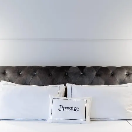 Prestige Boutique - Piazza Duomo 2 דירה 3*
