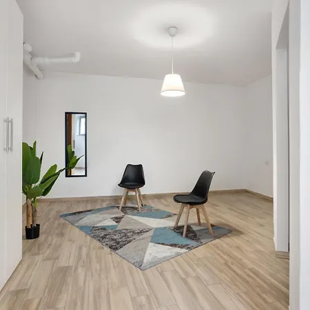 Modern Navigli - 3 Milão