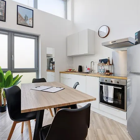 Modern Navigli - 4 * Milaan