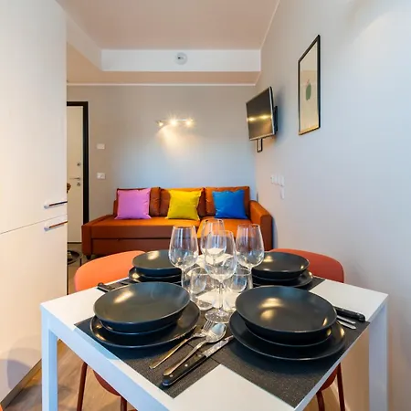 Ieo Area - Duomo 15 Min - New And Bright 아파트