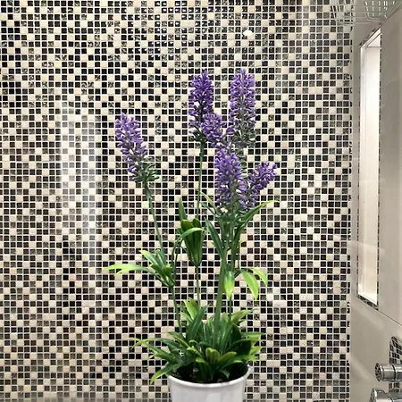 Apartment Splendido Monolocale Moderno - Wifi E Ac - Cortina