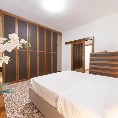 Space & Comfort, 5 Minutes From Linate And 15 From The Duomo Apartment