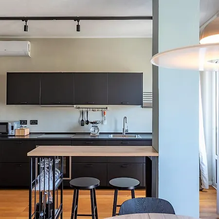 The Luxe Station Milano