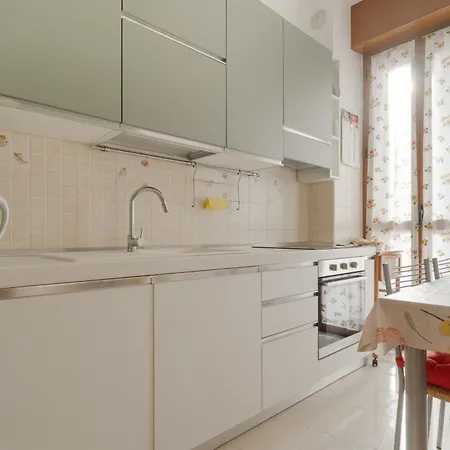 Guesthost - De Angeli Elegant 아파트 밀라노